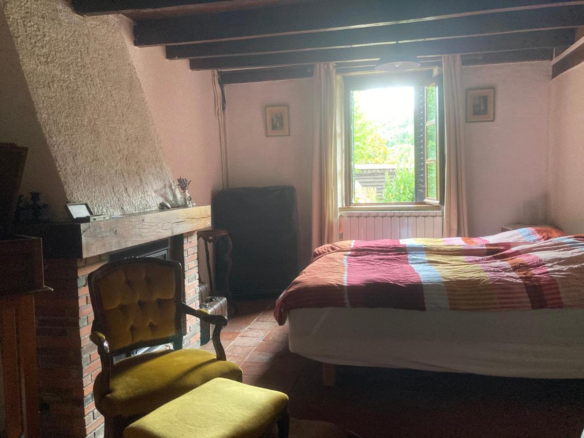 Le Bois Du Four Bed and Breakfast Arfeuilles Exteriör bild