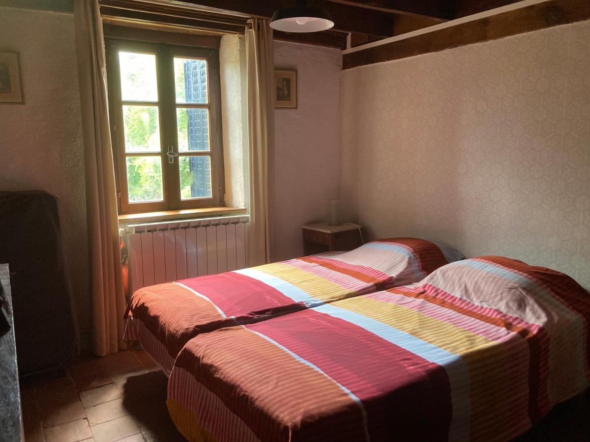 Le Bois Du Four Bed and Breakfast Arfeuilles Exteriör bild